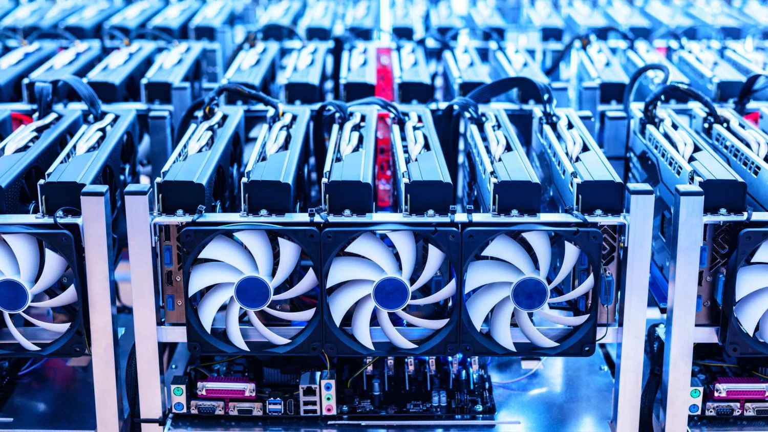 A row of computer chips installed in a GPU server, showcasing the high performance computing.